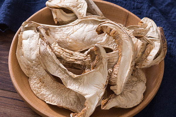 松茸炒腐竹要不要焯水 松茸炒腐竹要不要焯水