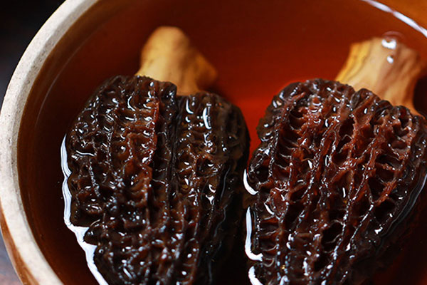 乳腺囊腫患者不能吃的食物 乳腺囊腫患者不能吃的食物