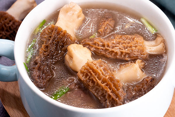 肺手術(shù)患者應(yīng)該怎么吃羊肚菌 肺手術(shù)患者應(yīng)該怎么吃羊肚菌