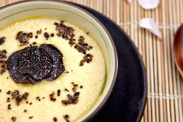 月子里能吃松露嗎 月子里能吃松露嗎