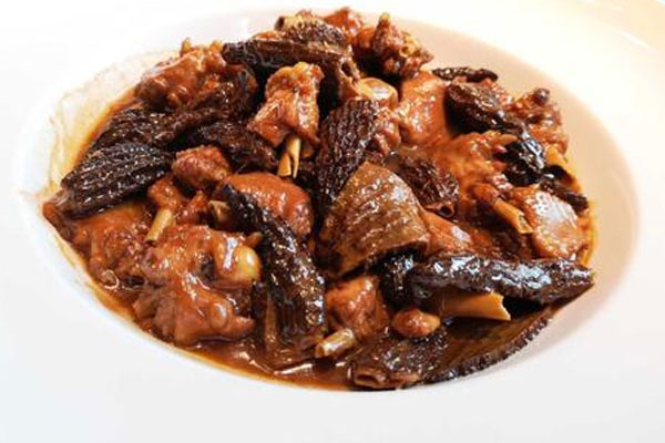 羊肚菌紅燒雞塊的功效作用與營(yíng)養(yǎng)價(jià)值 羊肚菌紅燒雞塊的功效作用與營(yíng)養(yǎng)價(jià)值