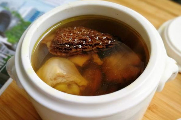 隔水蒸羊肚菌燉雞可以用高壓鍋嗎 隔水蒸羊肚菌燉雞可以用高壓鍋嗎