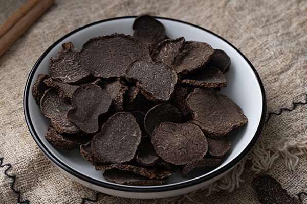 干黑松露搭配哪些食材最好 干黑松露搭配哪些食材最好