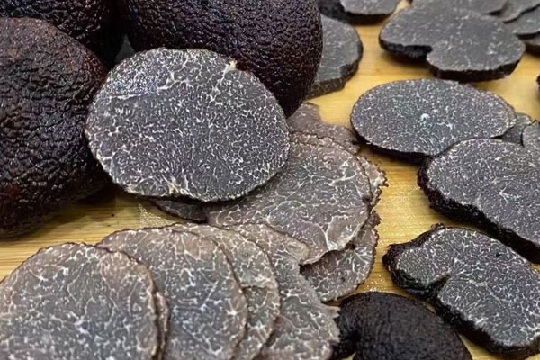 云南的松露為什么賣不起價(jià) 云南的松露為什么賣不起價(jià)