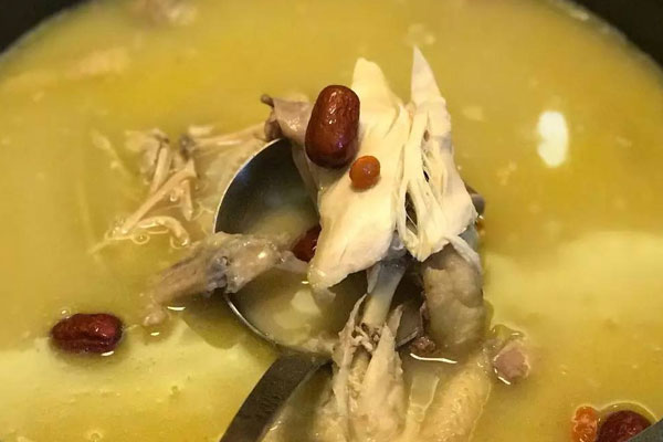 黑松露蘑菇雞湯的功效作用 黑松露蘑菇雞湯的功效作用