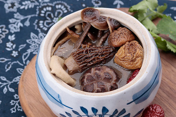 兒童能不能吃羊肚菌雞湯 兒童能不能吃羊肚菌雞湯