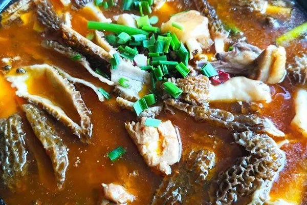 羊肚菌能和魚煲粥嗎 羊肚菌能和魚煲粥嗎