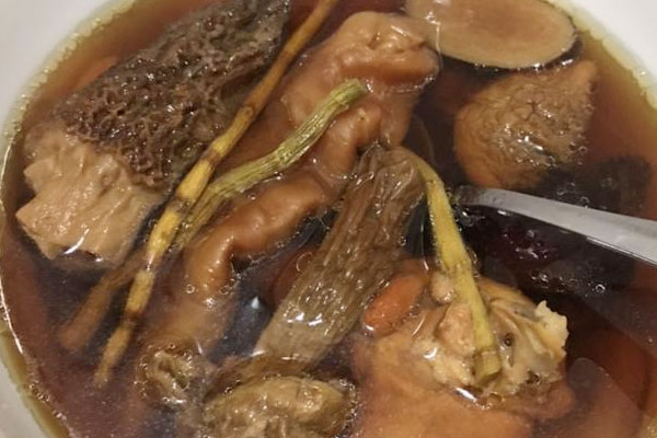 羊肚菌石斛瘦肉湯小孩能喝嗎