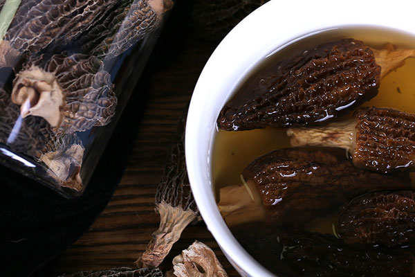 吃完羊肚菌為什么惡心想吐腹瀉 吃完羊肚菌為什么惡心想吐腹瀉