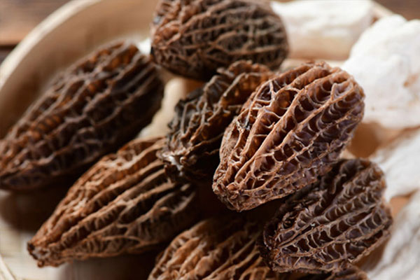 羊肚菌的菌頭需要去掉嗎 羊肚菌的菌頭需要去掉嗎