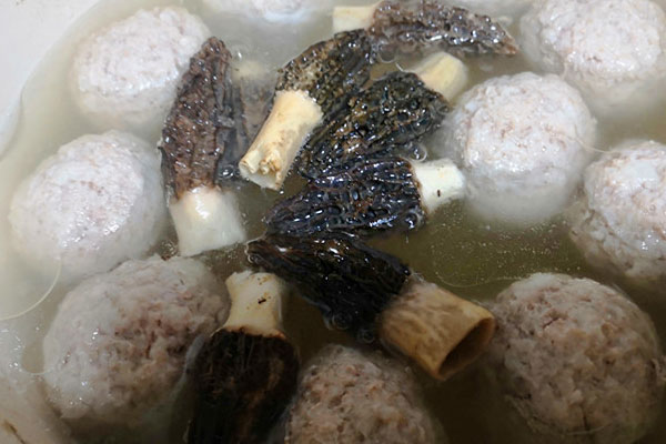 獅子頭羊肚菌湯怎么做好吃，有哪些食用禁忌