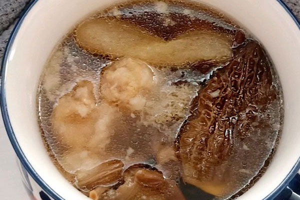 羊肚菌竹蓀湯的做法，可以放雞蛋嗎