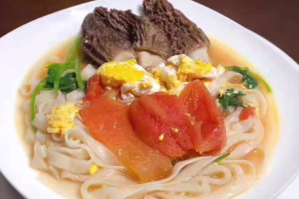 羊肚菌番茄雞蛋面怎么煮好吃又簡單