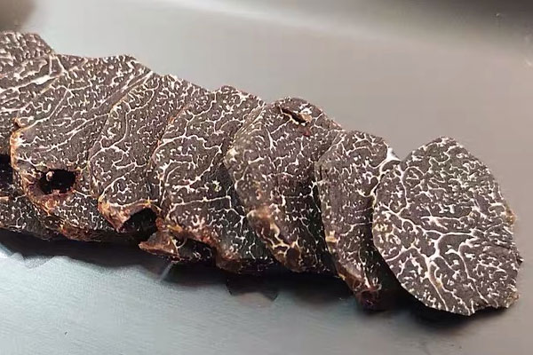 松露瘦肉青菜湯的營養(yǎng)價值 松露瘦肉青菜湯的營養(yǎng)價值