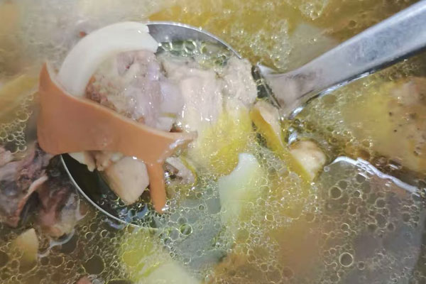 新鮮牛肝菌煮湯用焯水嗎 新鮮牛肝菌煮湯用焯水嗎