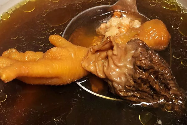 產(chǎn)婦可以吃羊肚菌嗎 產(chǎn)婦可以吃羊肚菌嗎