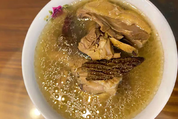 羊肚菌豬肚雞湯養(yǎng)脾胃嗎 羊肚菌豬肚雞湯養(yǎng)脾胃嗎