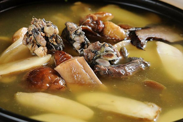 牛肝菌天麻雞湯怎么做好吃，有哪些功效作用