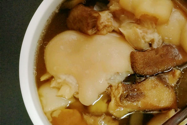 牛肝菌豬腳湯的食用禁忌 牛肝菌豬腳湯的食用禁忌