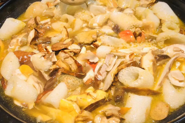 吃牛肝菌火鍋會(huì)上火嗎，怎么去火好呢