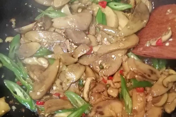 牛肝菌煮多久合適