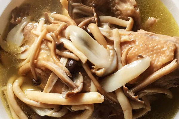 牛肝菌煮湯的做法 牛肝菌煮湯的做法