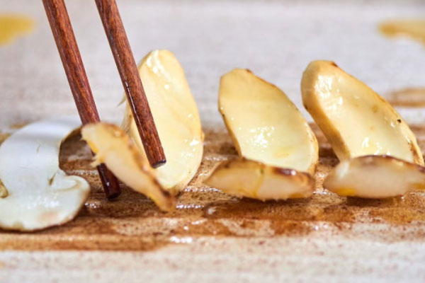 吃隔夜的松茸好嗎 吃隔夜的松茸好嗎