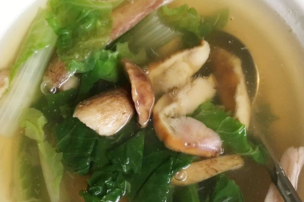 牛肝菌青菜湯怎么做好吃，嘌呤高不高