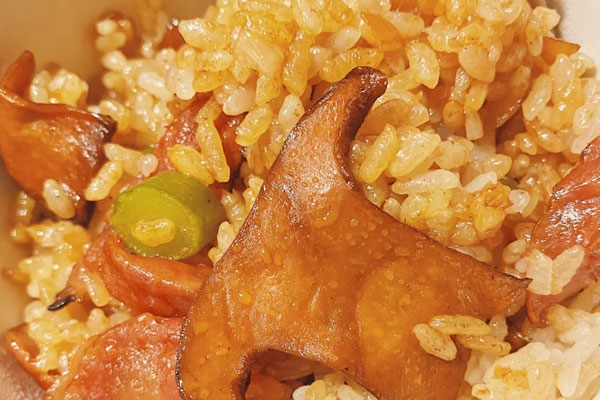 牛肝菌芥蘭臘腸飯的做法，有哪些營養(yǎng)價值
