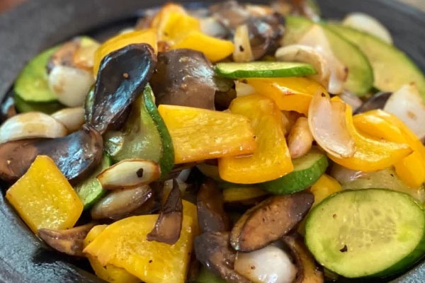 牛肝菌燈籠椒炒百合的做法，有哪些功效作用