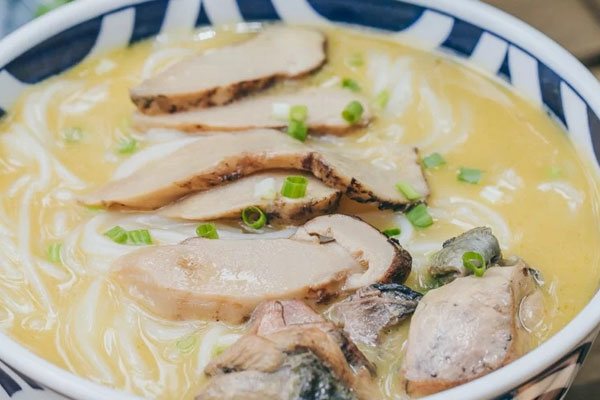 松茸烏雞米線的食用禁忌 松茸烏雞米線的食用禁忌