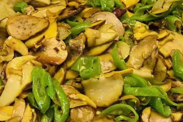 在爆炒牛肝菌的時(shí)候可以試吃嗎，有哪些食用禁忌