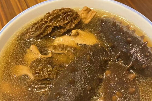 羊肚菌海參燉雞湯的做法，有哪些營養(yǎng)價值