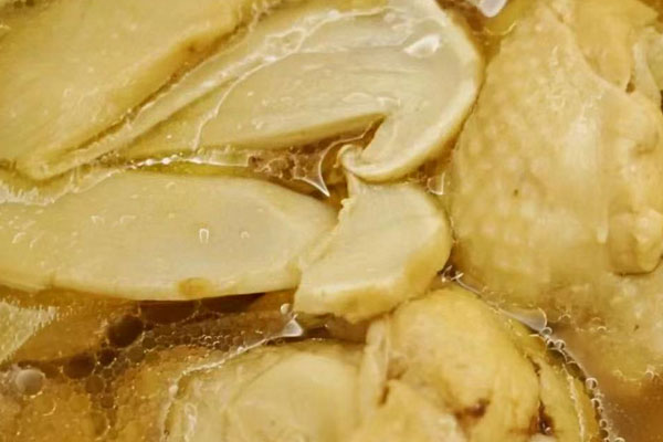 松茸燉雞什么時候放松茸