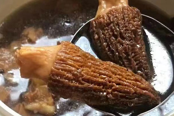 羊肚菌含有哪些營養(yǎng)成分 羊肚菌含有哪些營養(yǎng)成分