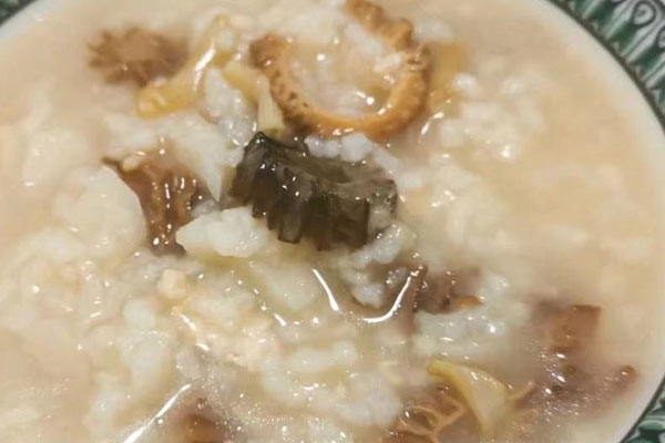 羊肚菌沙蟲排骨粥的做法，有哪些營養(yǎng)價(jià)值