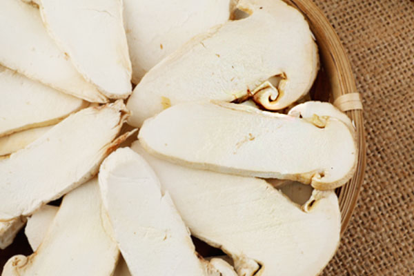 松茸紅蝦青瓜沙拉的營養(yǎng)價(jià)值 松茸紅蝦青瓜沙拉的營養(yǎng)價(jià)值