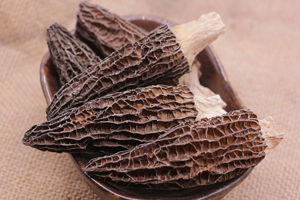 羊肚菌蘋果鱈魚骨湯的營養(yǎng)價值 羊肚菌蘋果鱈魚骨湯的營養(yǎng)價值