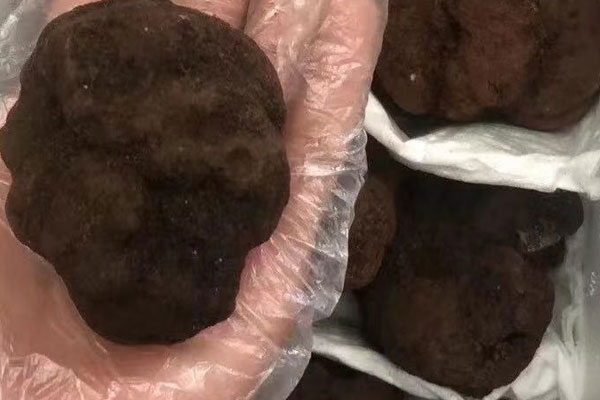 黑松露吞拿魚握壽司的營養(yǎng)價值 黑松露吞拿魚握壽司的營養(yǎng)價值