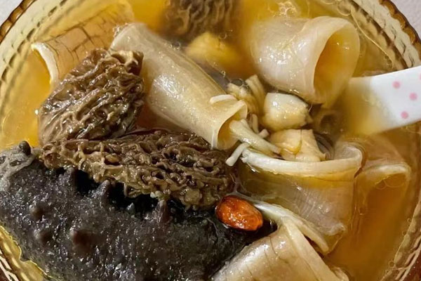 產(chǎn)婦能吃羊肚菌燉雞嗎，胃不好能喝羊肚菌湯嗎