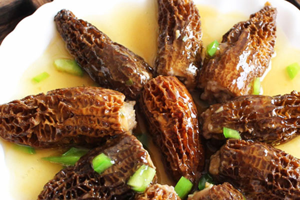 羊肚菌需要切嗎，羊肚菌要不要焯水