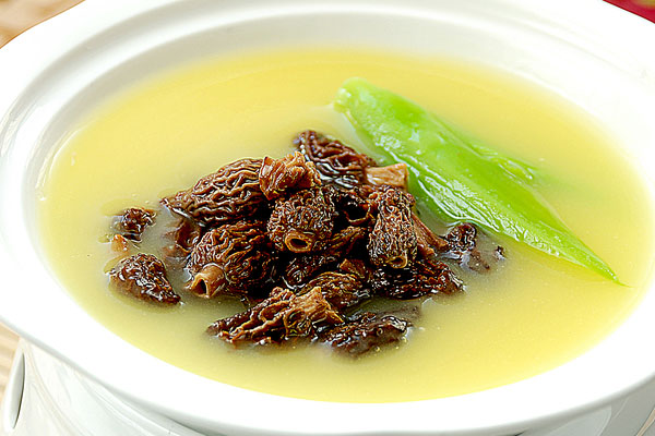 羊肚菌煲完湯渣能吃嗎