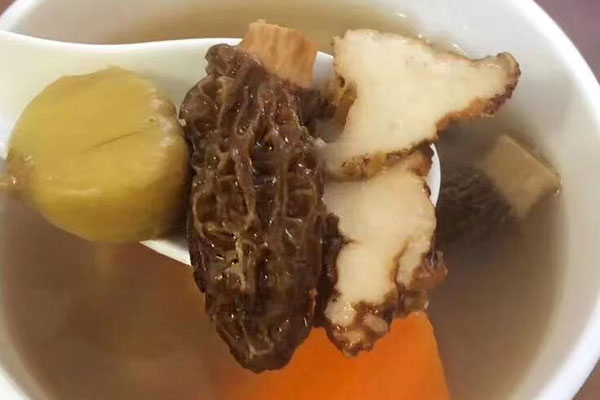 羊肚菌虎乳菌湯的做法，有哪些功效作用