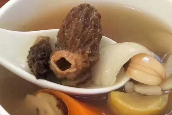 羊肚菌虎乳菌湯的營(yíng)養(yǎng)價(jià)值 羊肚菌虎乳菌湯的營(yíng)養(yǎng)價(jià)值