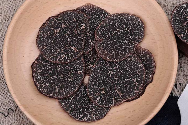 黑松露清蒸石斑魚的食用禁忌 黑松露清蒸石斑魚的食用禁忌