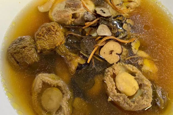 黑松露姬松茸雞湯的做法，有哪些功效作用