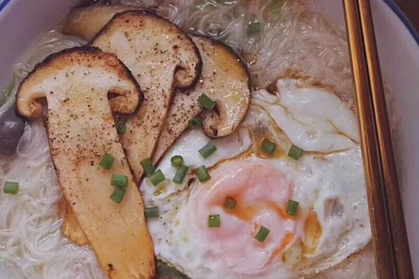 甲狀腺結(jié)節(jié)可以吃松茸嗎，腎炎可以吃松茸嗎