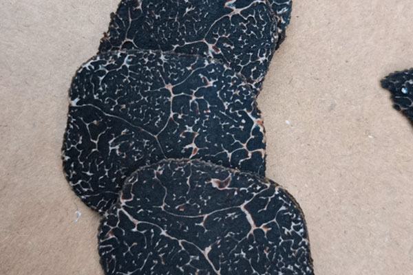 黑松露含有的氨基酸高嗎 黑松露含有的氨基酸高嗎