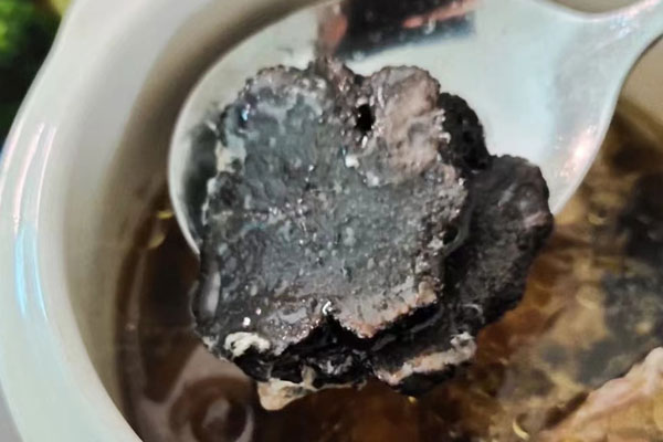 松露魷魚干排骨湯的做法，有哪些功效作用