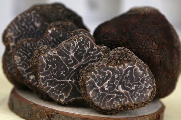 一公斤松露大概有幾顆，云南松露和國(guó)外的味道一樣嗎